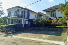 Villa-Agung-Lembang1