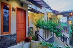 Villa Beverly Lembang Bandung 19