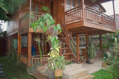 Villa Kayu Lembang_5