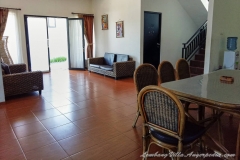 Villa-Kencana-6-Kamar-Osmond-Lembang13