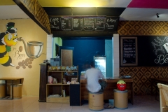 Mr Bee Coffee Anyer3