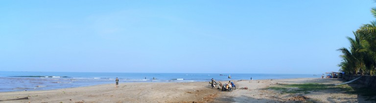 penginapan di anyer untuk rombongan Sewa Villa di Anyer